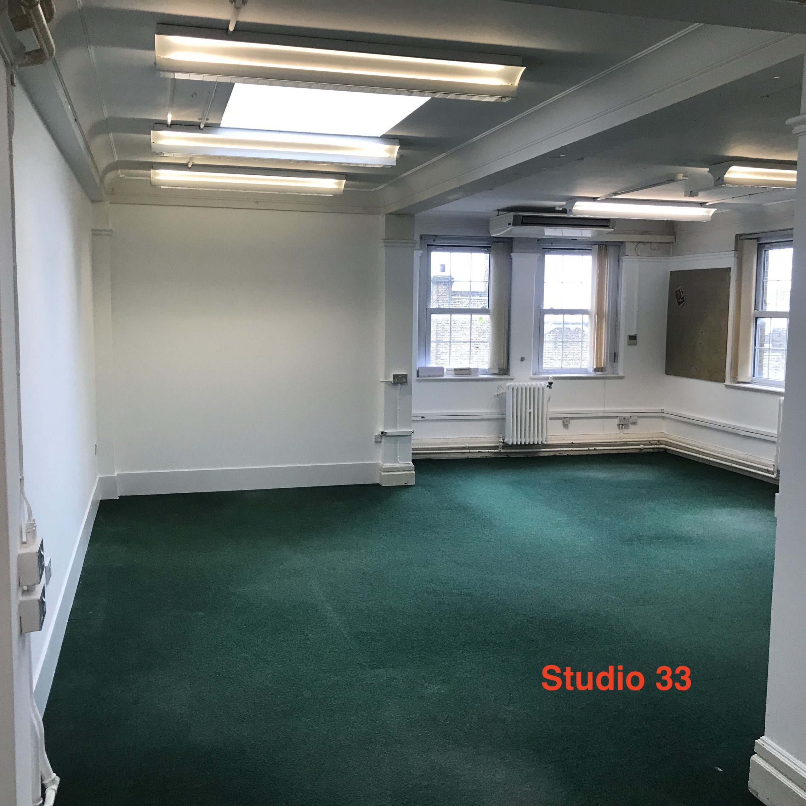 SPACE Ilford Redbridge Town Hall, Oakfield Road [ SPACE ]