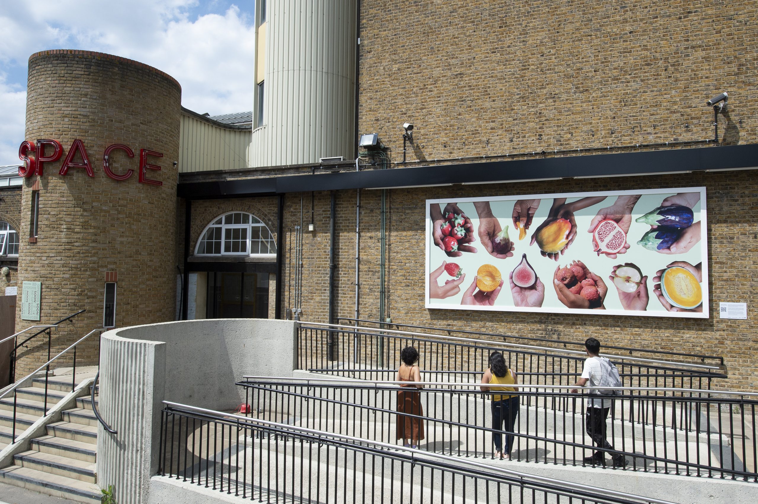 Yasmin Falahat 'With these hands' billboard commission at SPACE Ilford 2021. Photo: David Mirzoeff